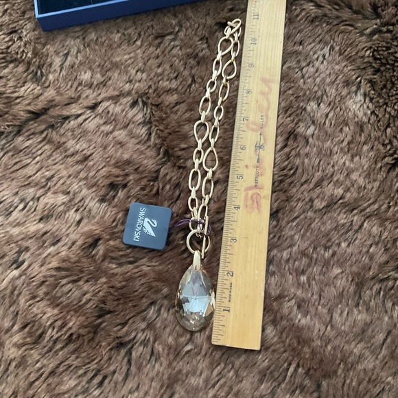 GORGEOUS NEW SWAROVSKI champagne pear shape stone toggle necklace NIB amazing - Picture 2 of 9